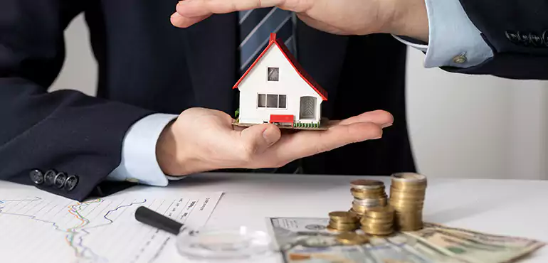 Who Do We Buy Houses From in Newport News, VA?